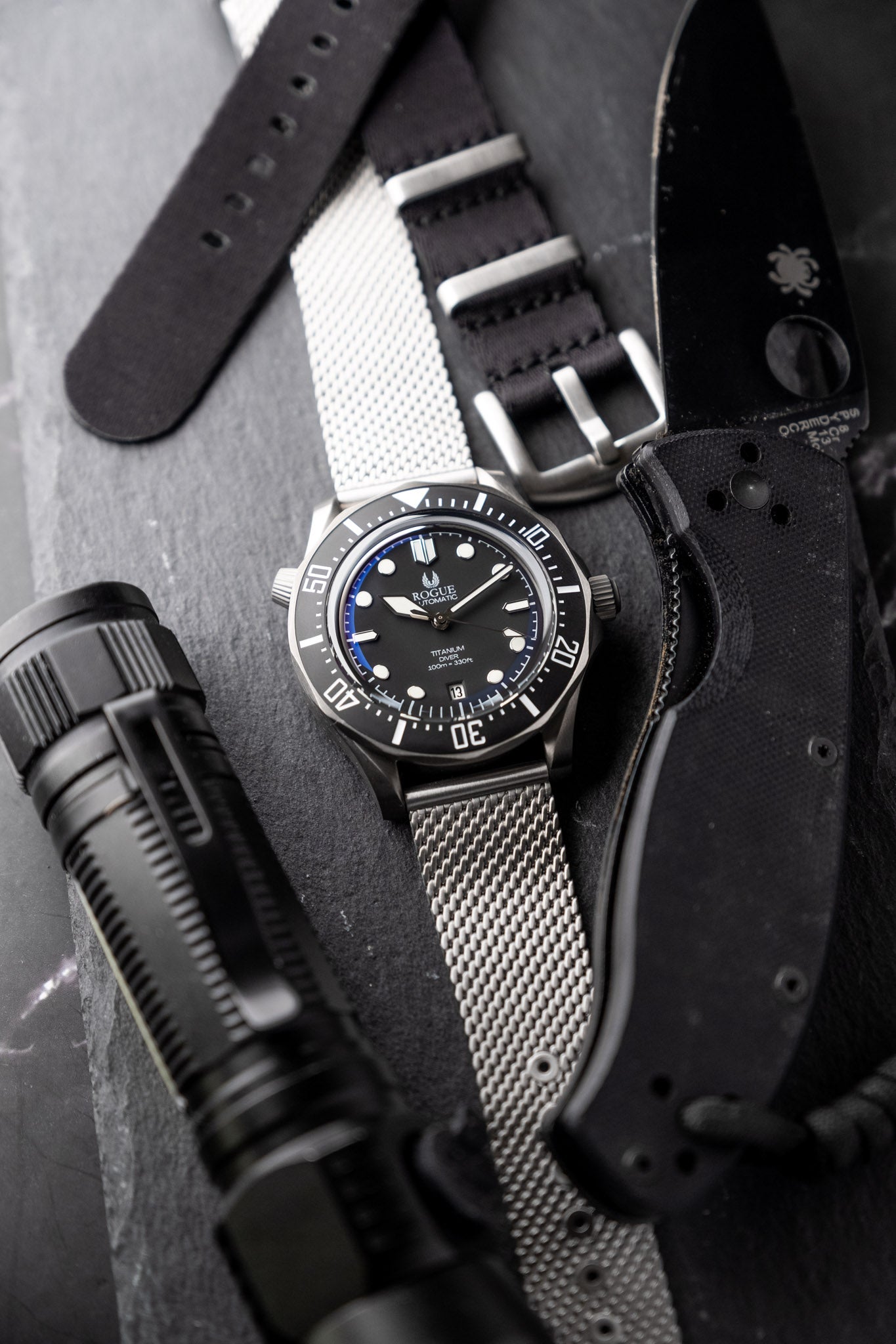 BLACK TITANIUM DIVER