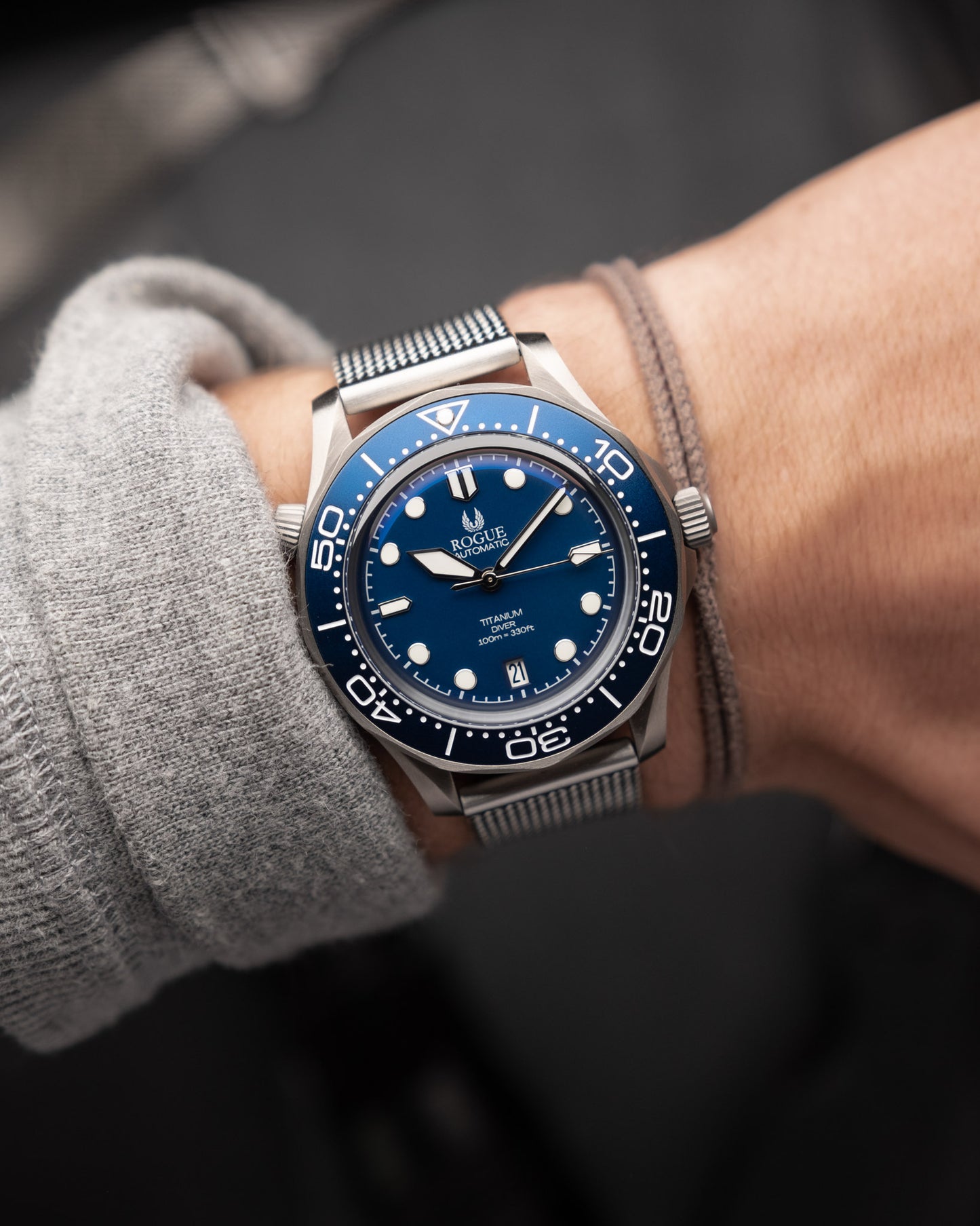 BLUE TITANIUM DIVER