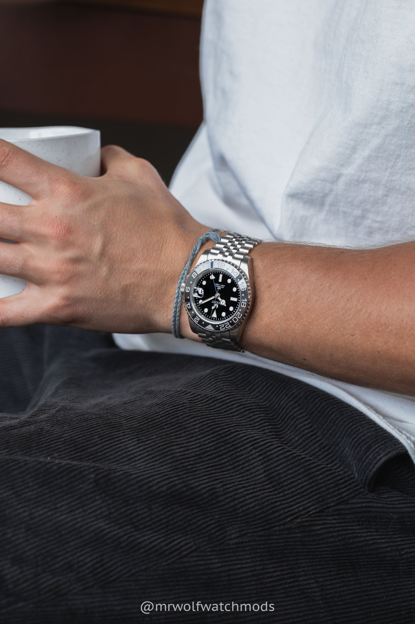 DARK KNIGHT / BRUCE WAYNE GMT