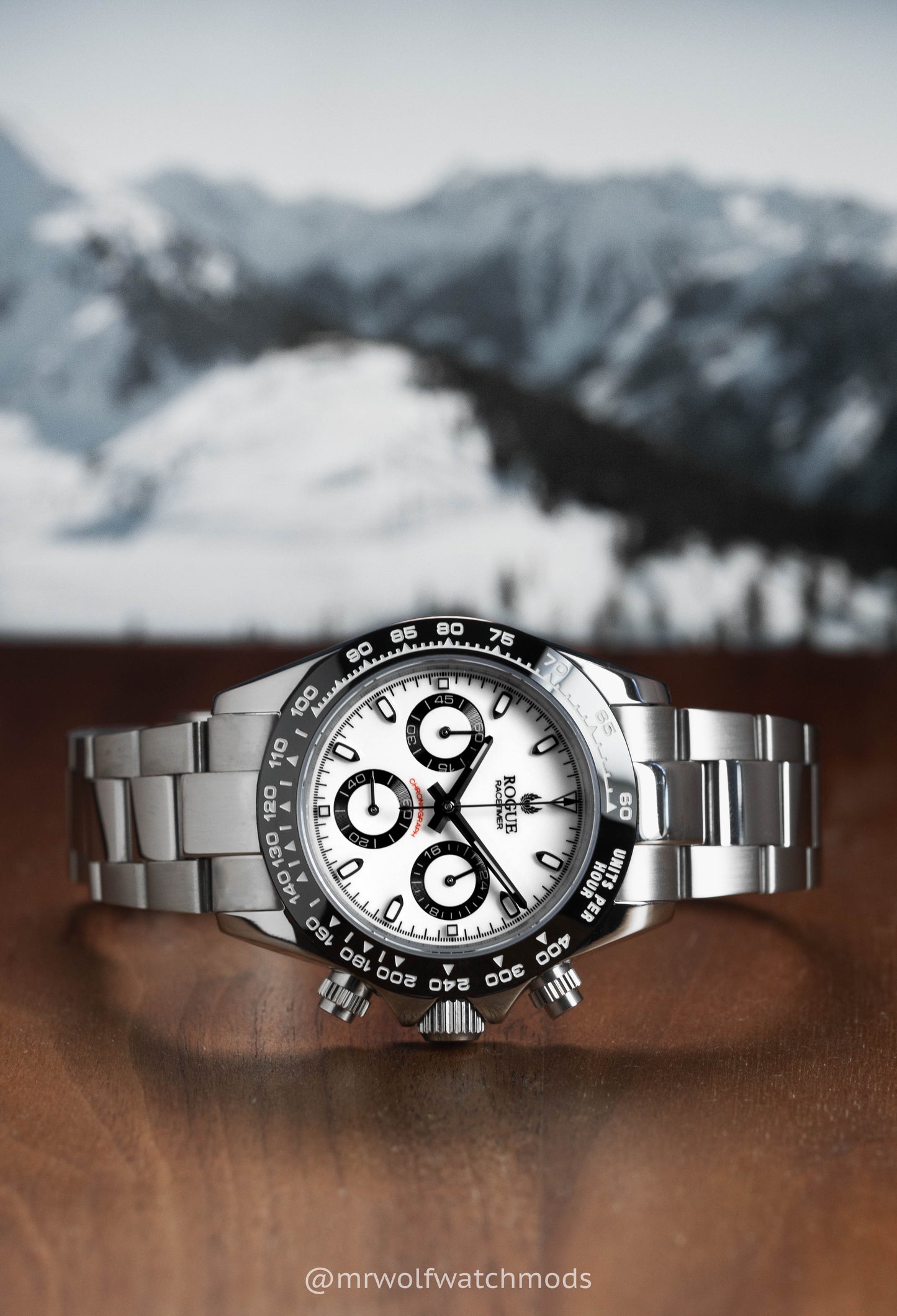 WHITE RACETIMER