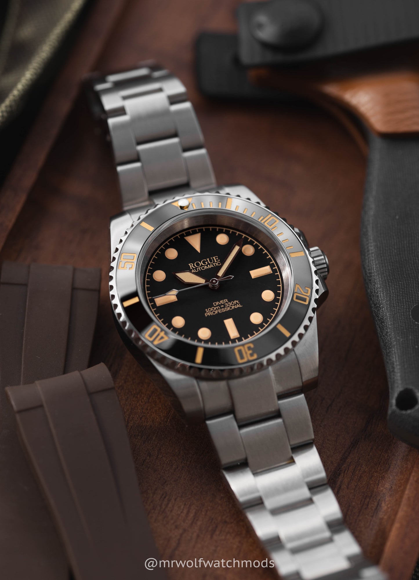 TAN DIVE PROFESSIONAL