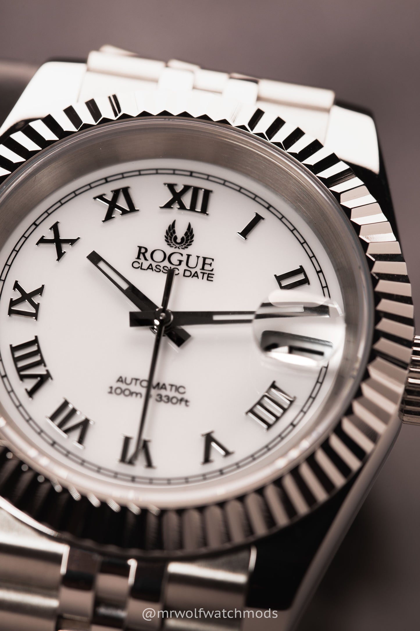 WHITE ENAMEL CLASSIC DATE