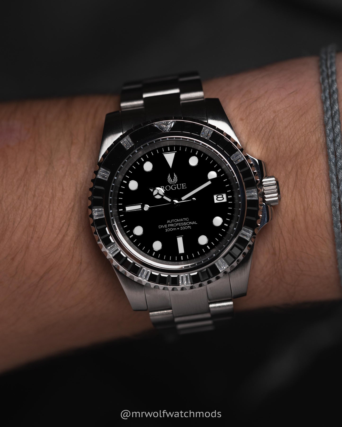 BLACK GEM DIVE PROFESSIONAL