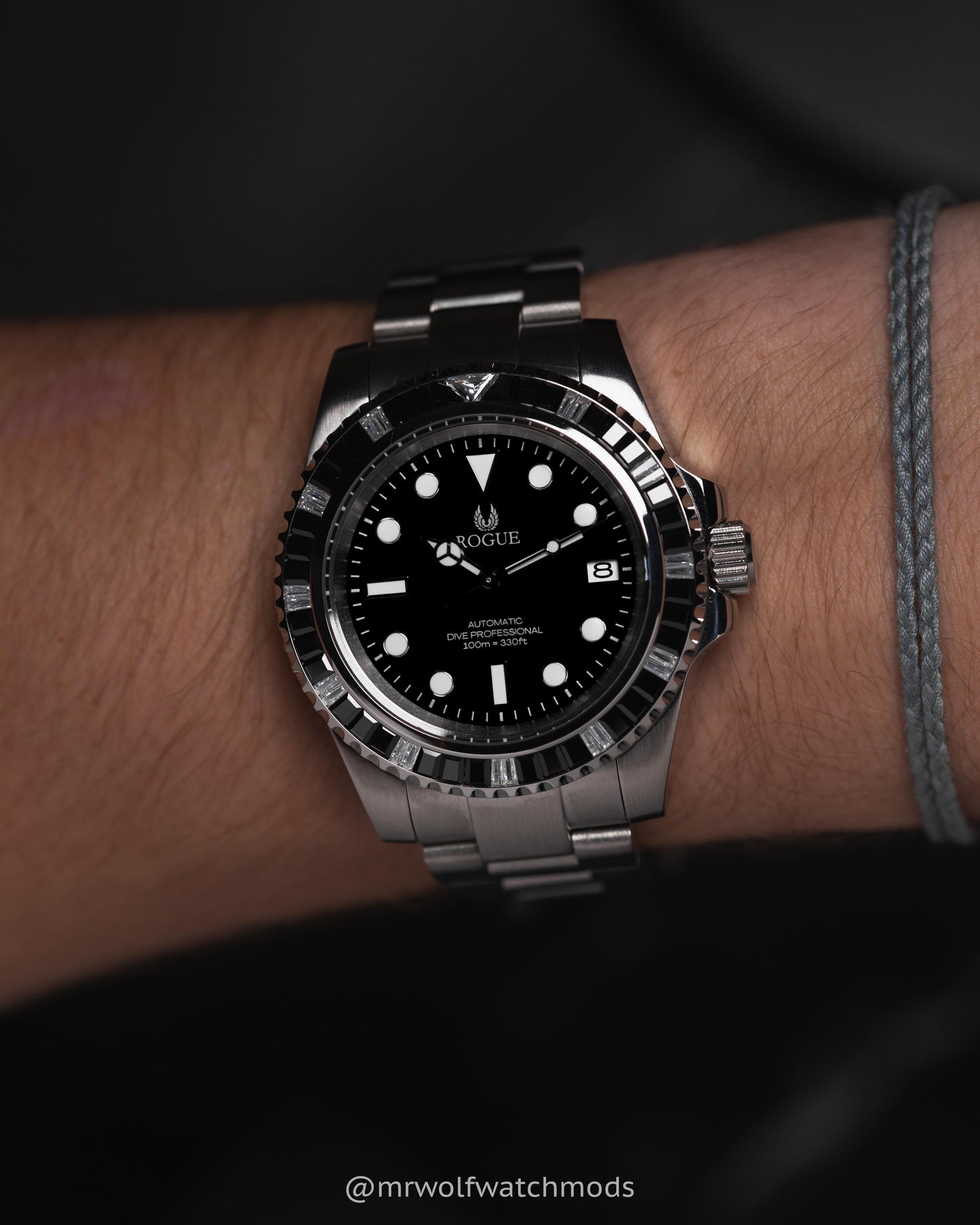 BLACK GEM DIVE PROFESSIONAL