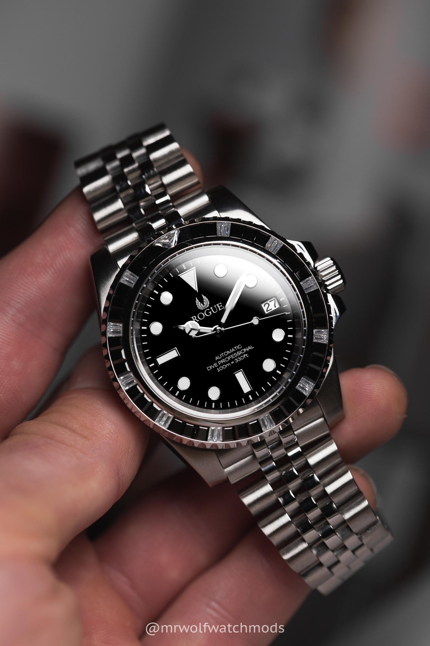 BLACK GEM DIVE PROFESSIONAL