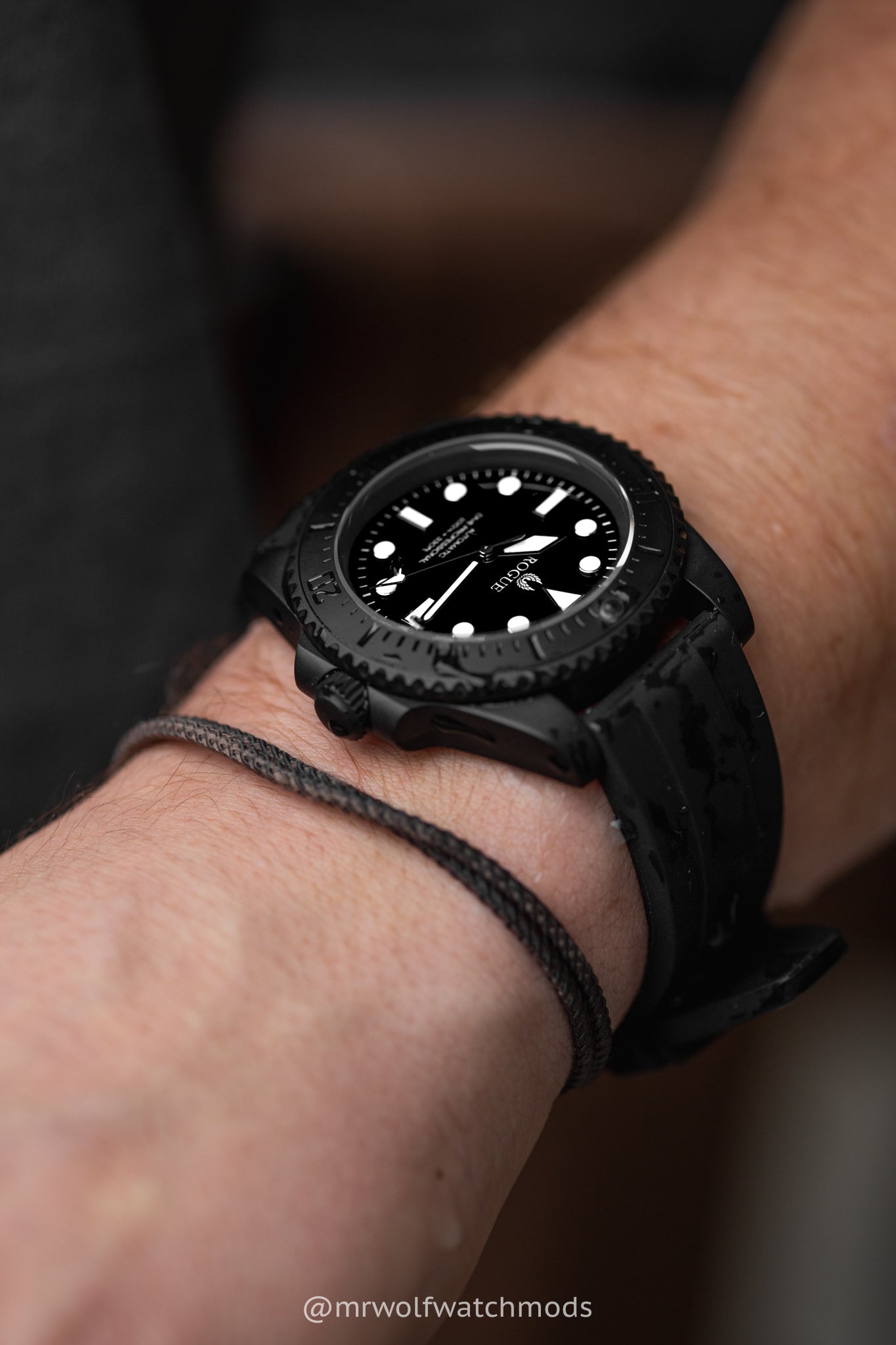 BLACK STEALTH DIVE PROFESSIONAL