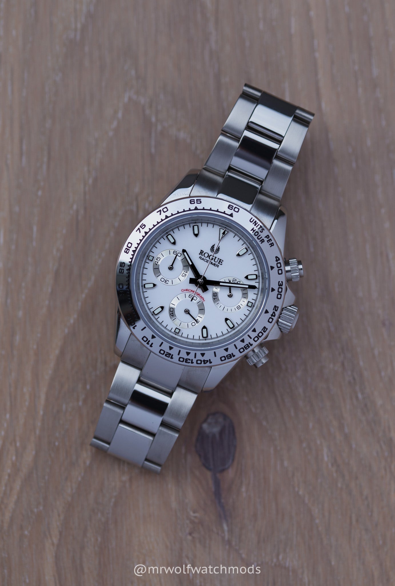 WHITE / SILVER RACETIMER