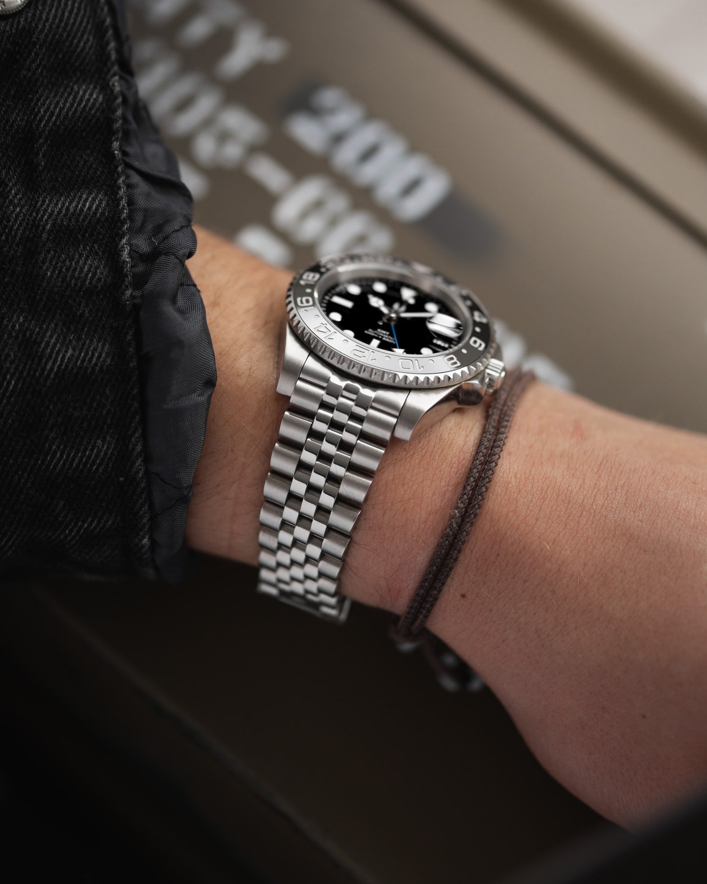 DARK KNIGHT / BRUCE WAYNE GMT