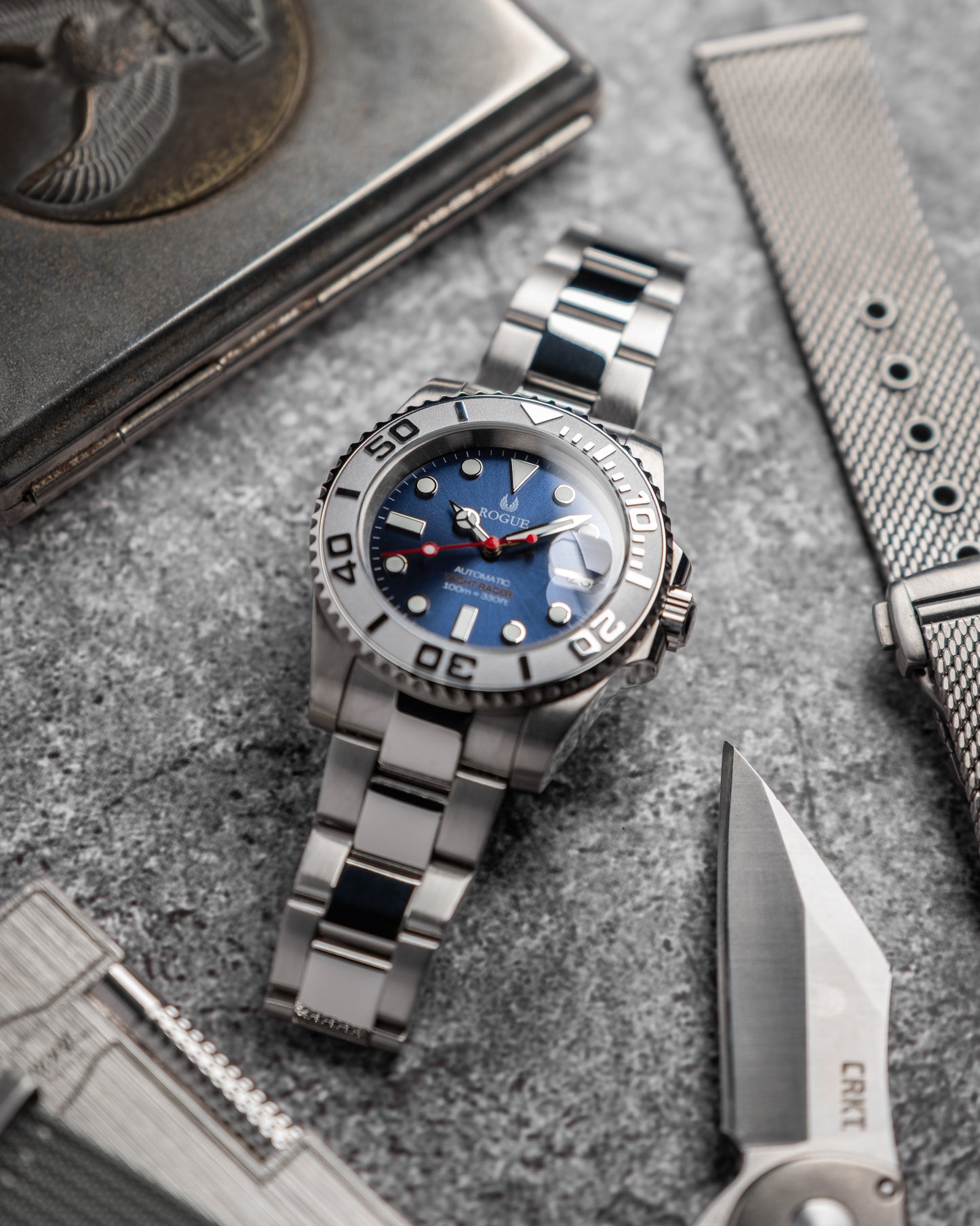 BLUE YACHT RACER