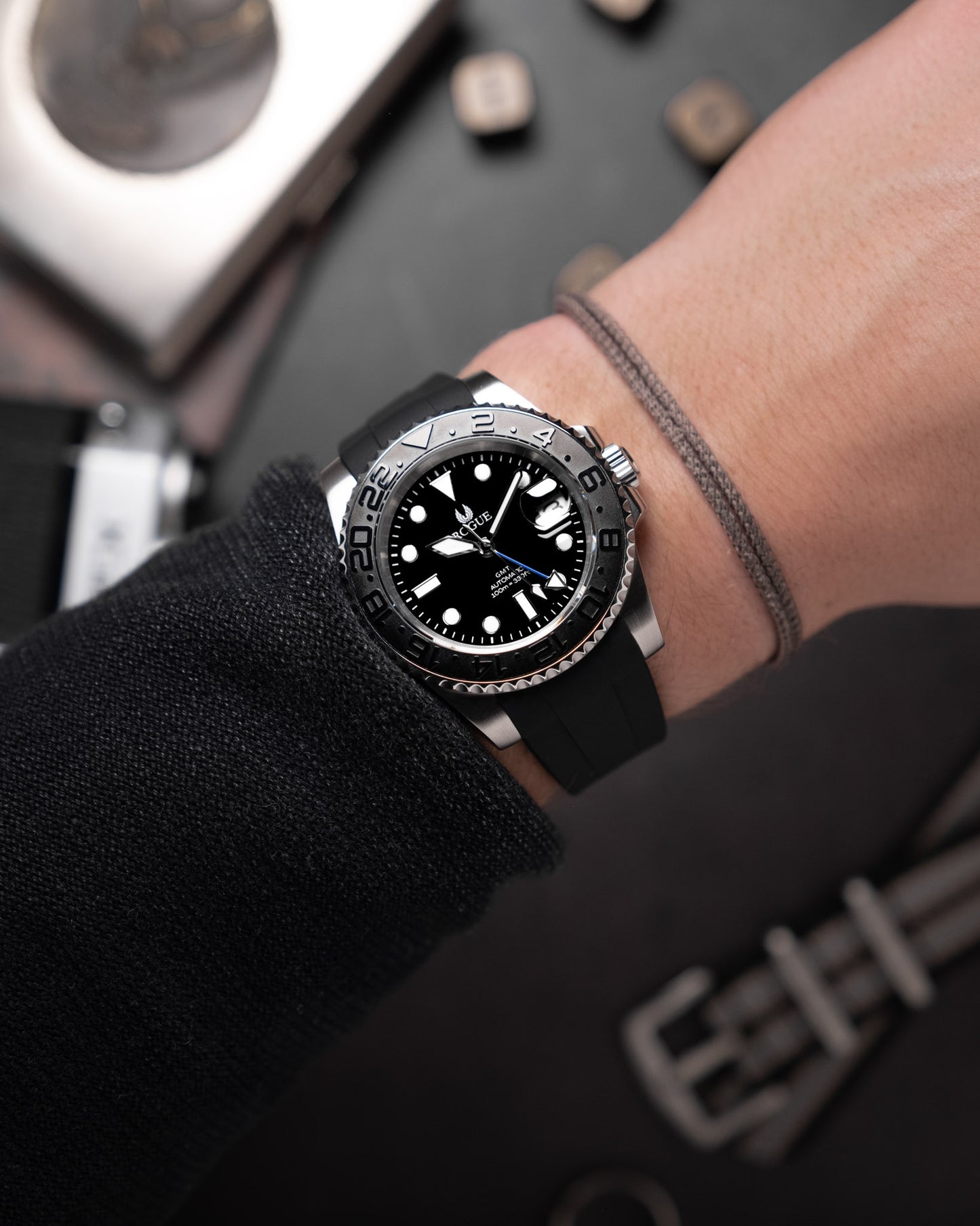 MATTE BLACK GMT