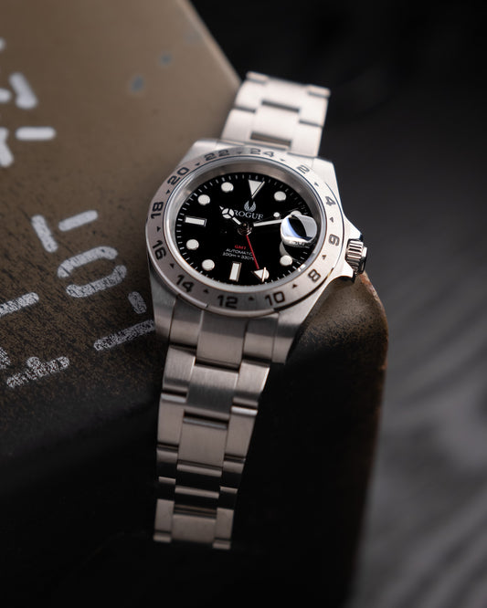 BLACK SEEKER GMT