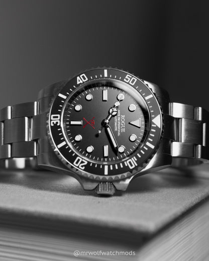 RED/BLACK DIVE PROFESSIONAL